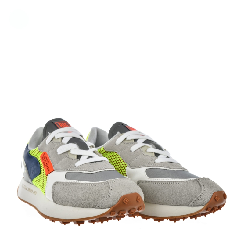 NN174344 902 (3).jpg