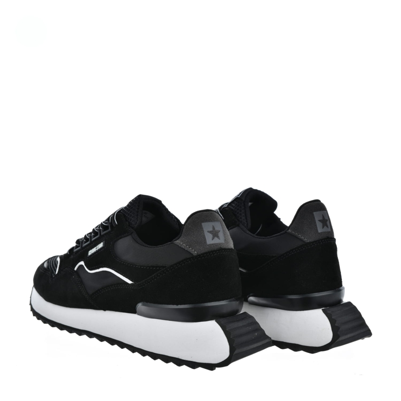 NN174321 906 (4).jpg