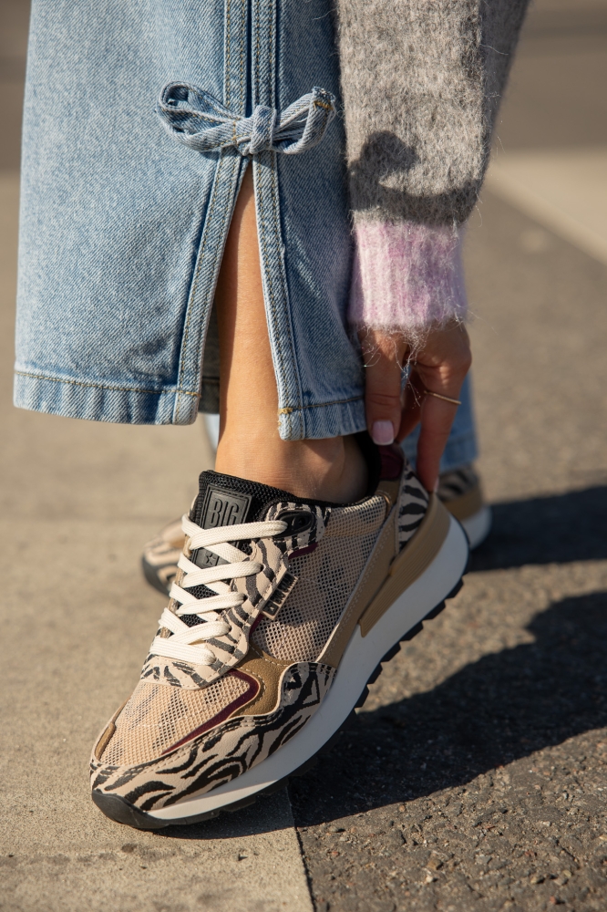 Sneakersy damskie BIG STAR SHOES TT274333