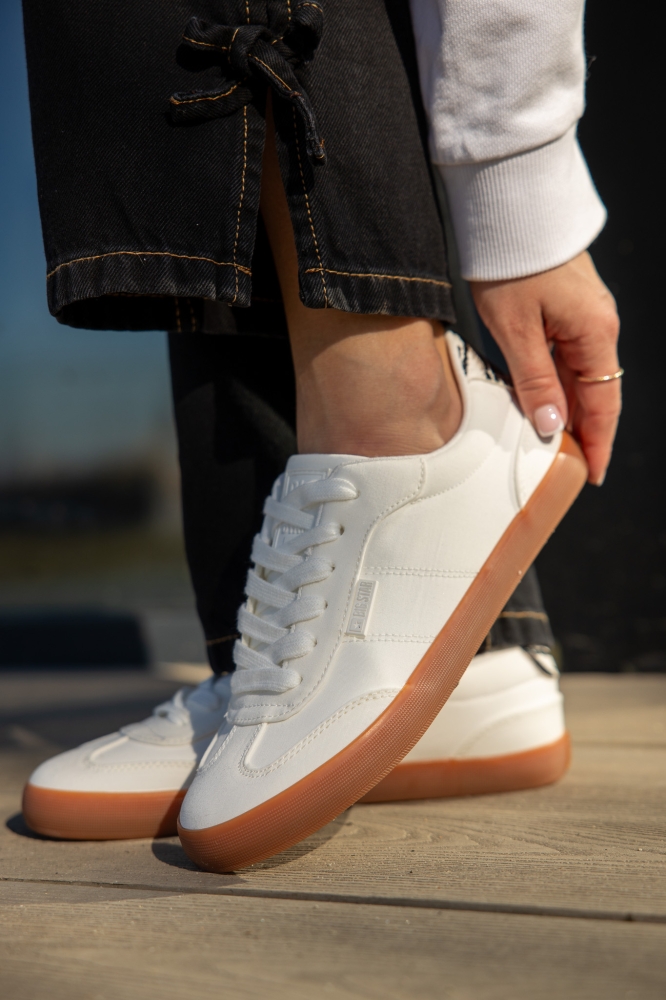 Sneakersy damskie BIG STAR SHOES TT274357