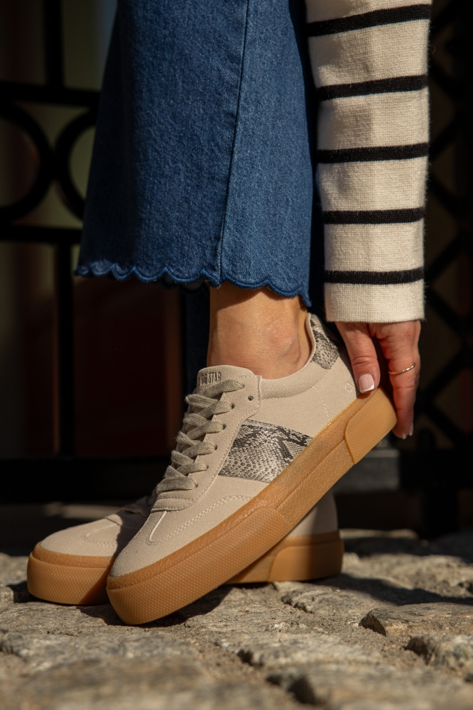 Sneakersy damskie BIG STAR SHOES TT274299