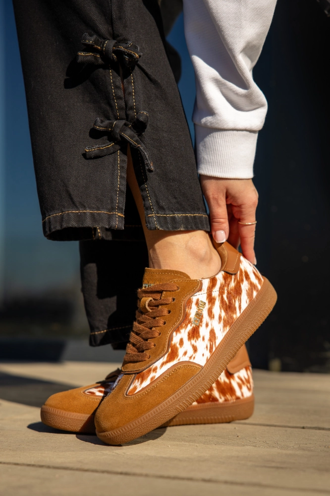 Sneakersy skórzane  damskie BIG STAR TT274947