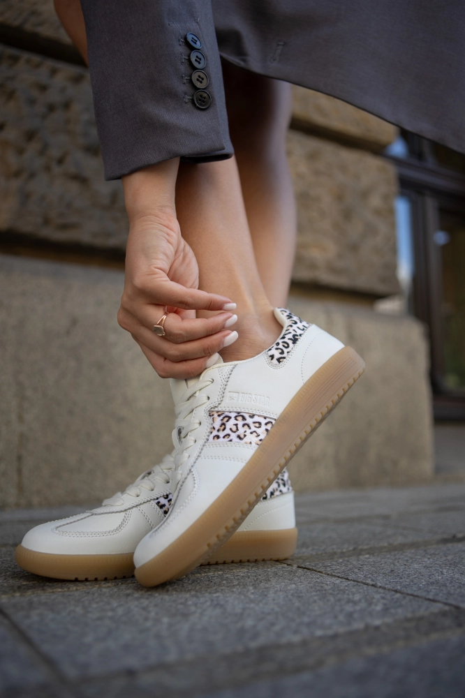Sneakersy damskie BIG STAR UU274460