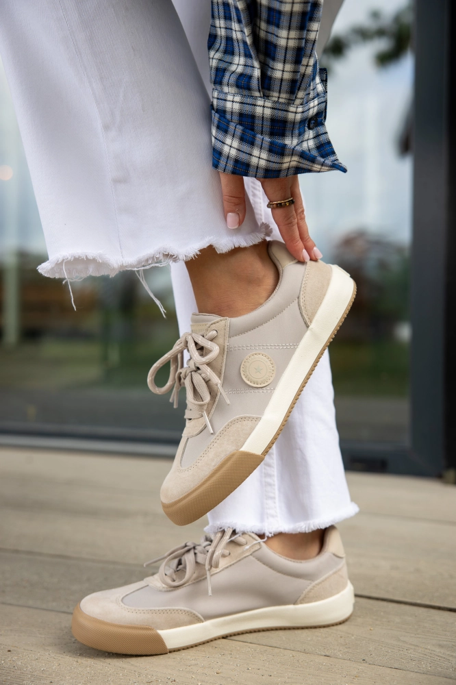 Sneakersy damskie BIG STAR UU274001